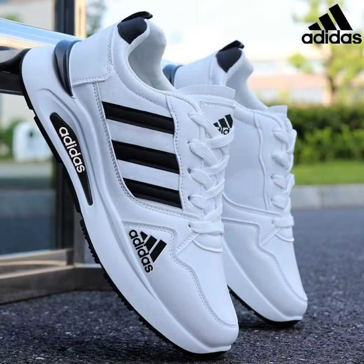 Fashionable sports shoes